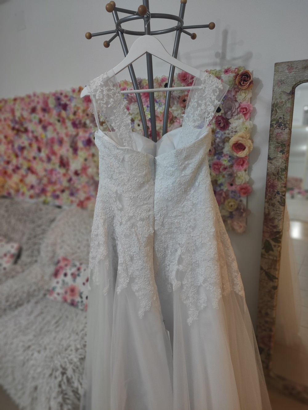 Tolna menyasszonyi ruha 