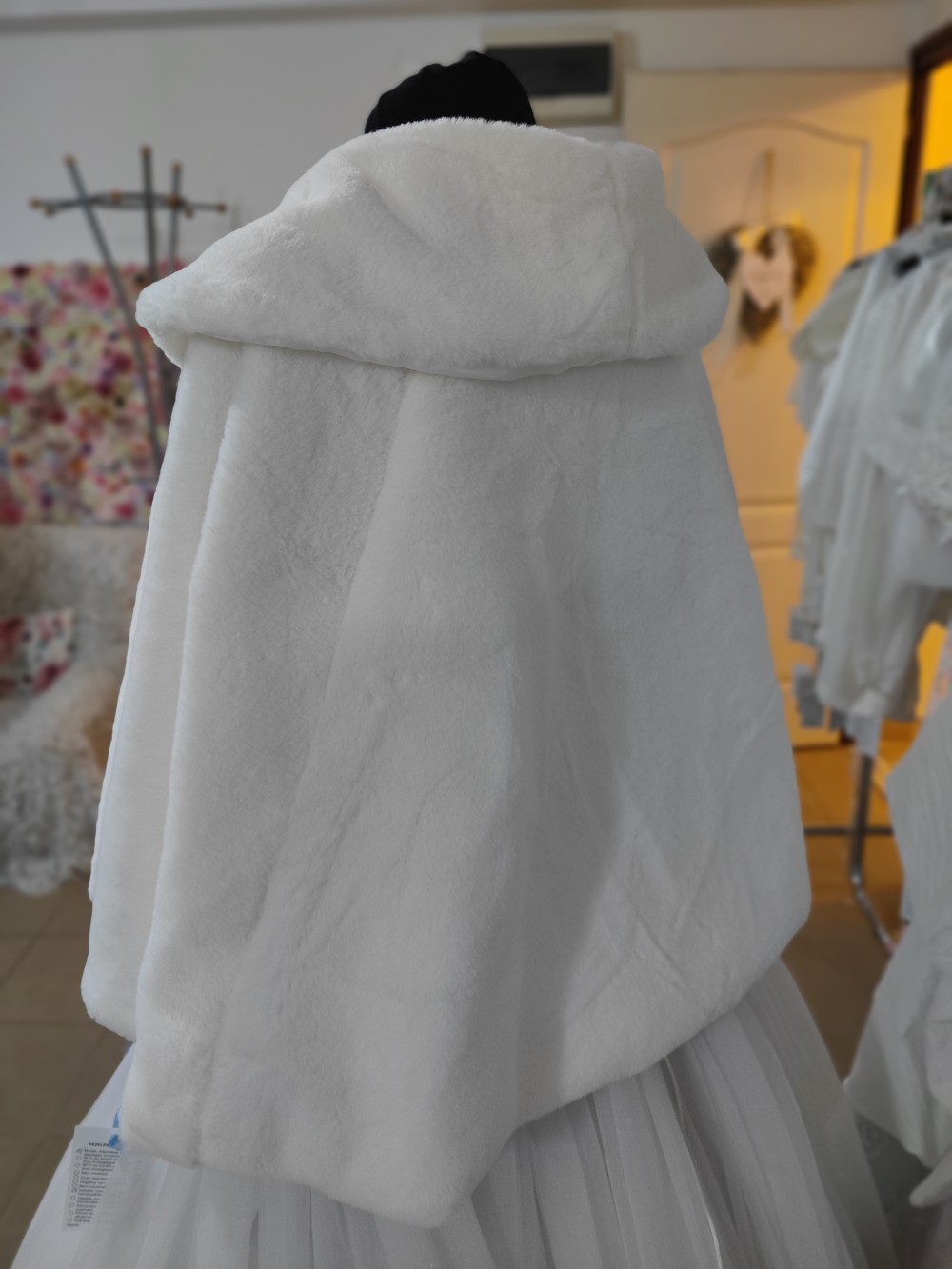 Hantos menyasszonyi pelerin