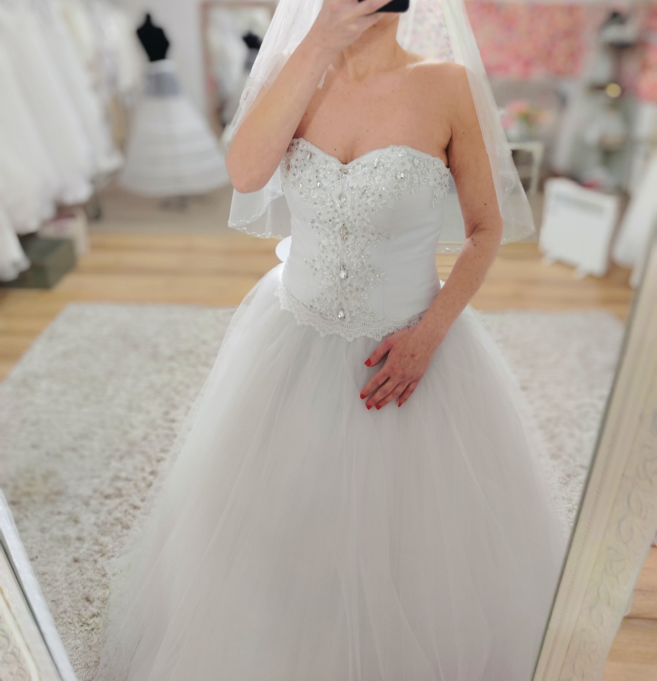 Budakalász menyasszonyi ruha 