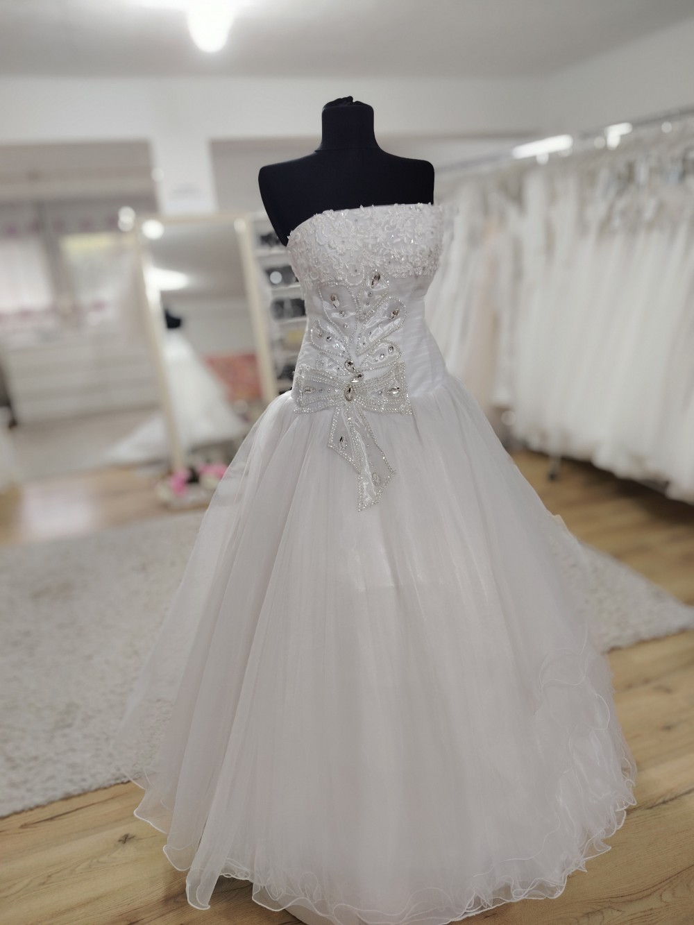 Kőszeg menyasszonyi ruha