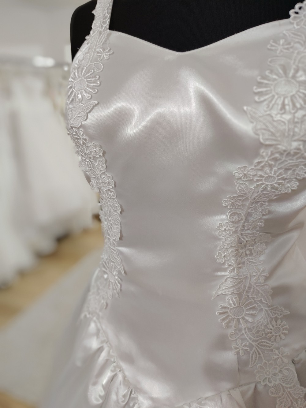 Érd menyasszonyi ruha