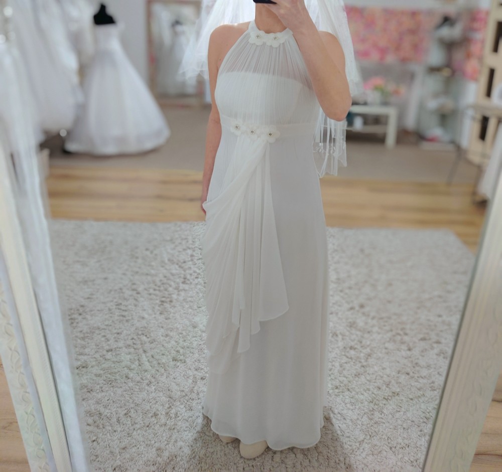 Telki menyasszonyi ruha