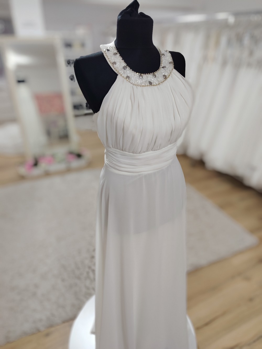 Ózd menyasszonyi ruha