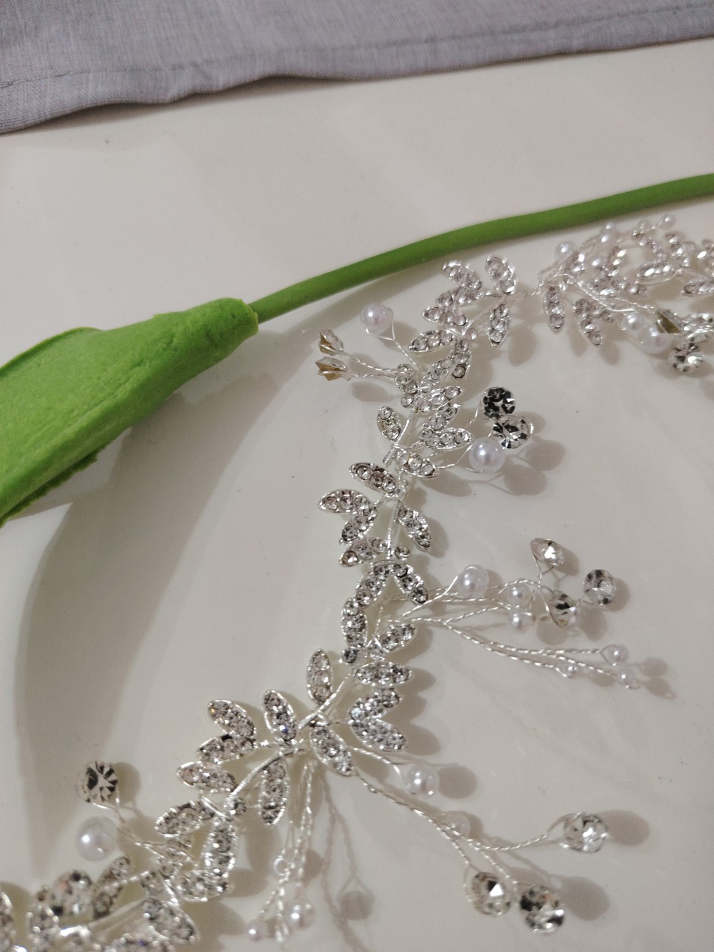 Karos menyasszonyi hajdísz