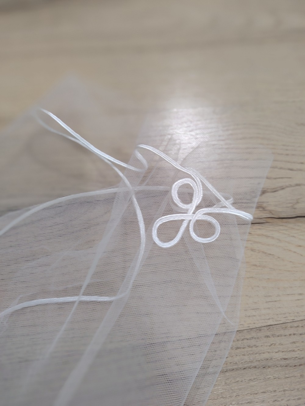 Lulla menyasszonyi fátyol