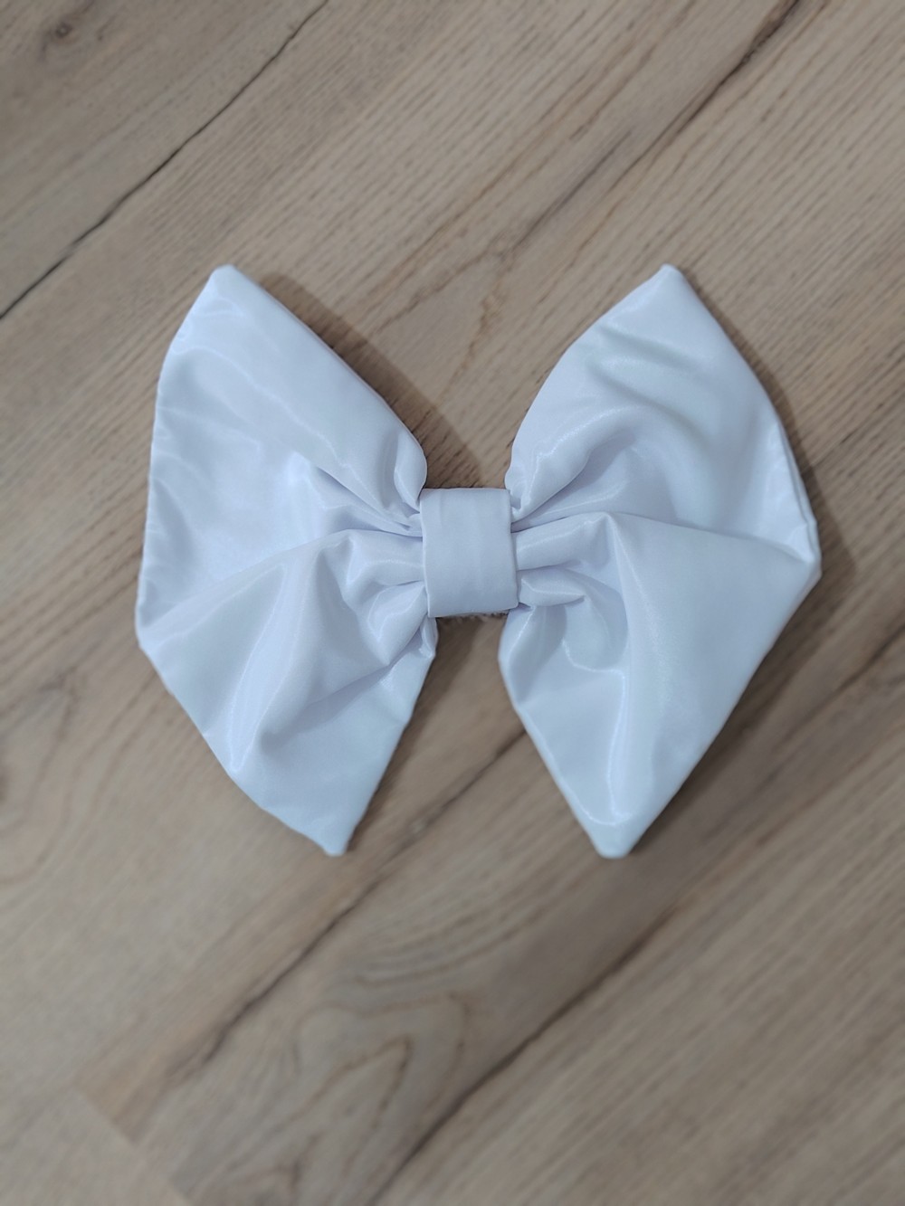 Szendrő menyasszonyi masni