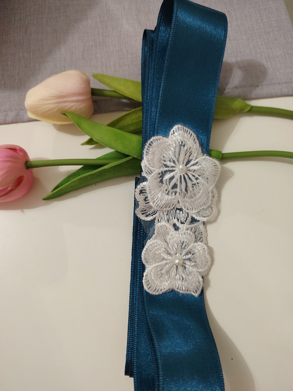 Tab menyasszonyi szaténöv 