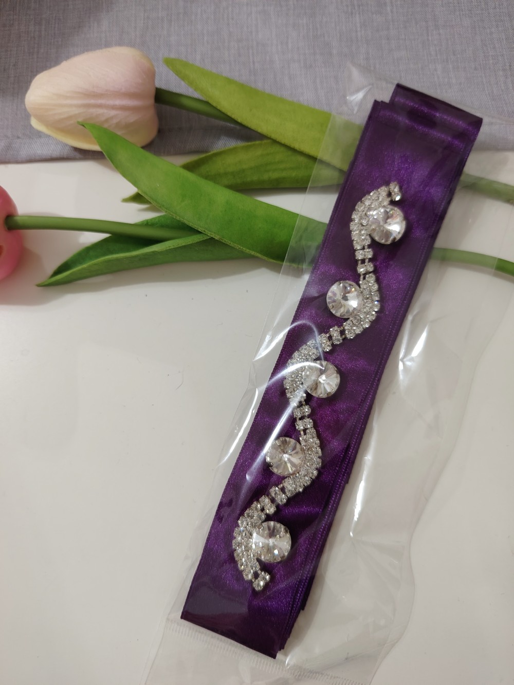 Szob menyasszonyi szaténöv